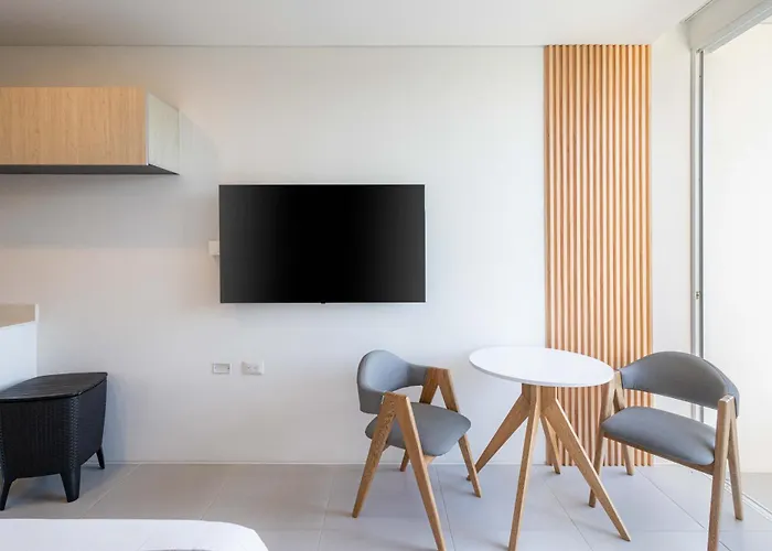 Increible Apartasuit A Solo 3 Min De La Playa